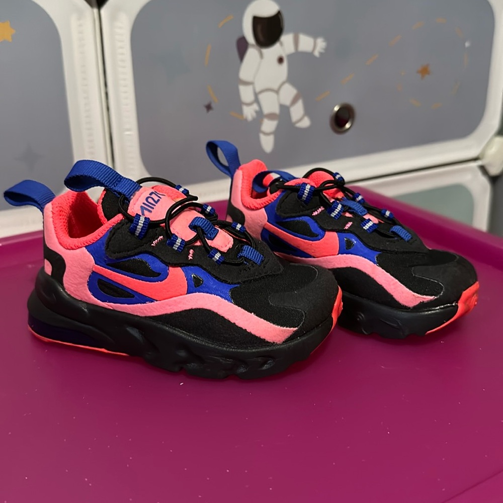 Nike airs toddler
